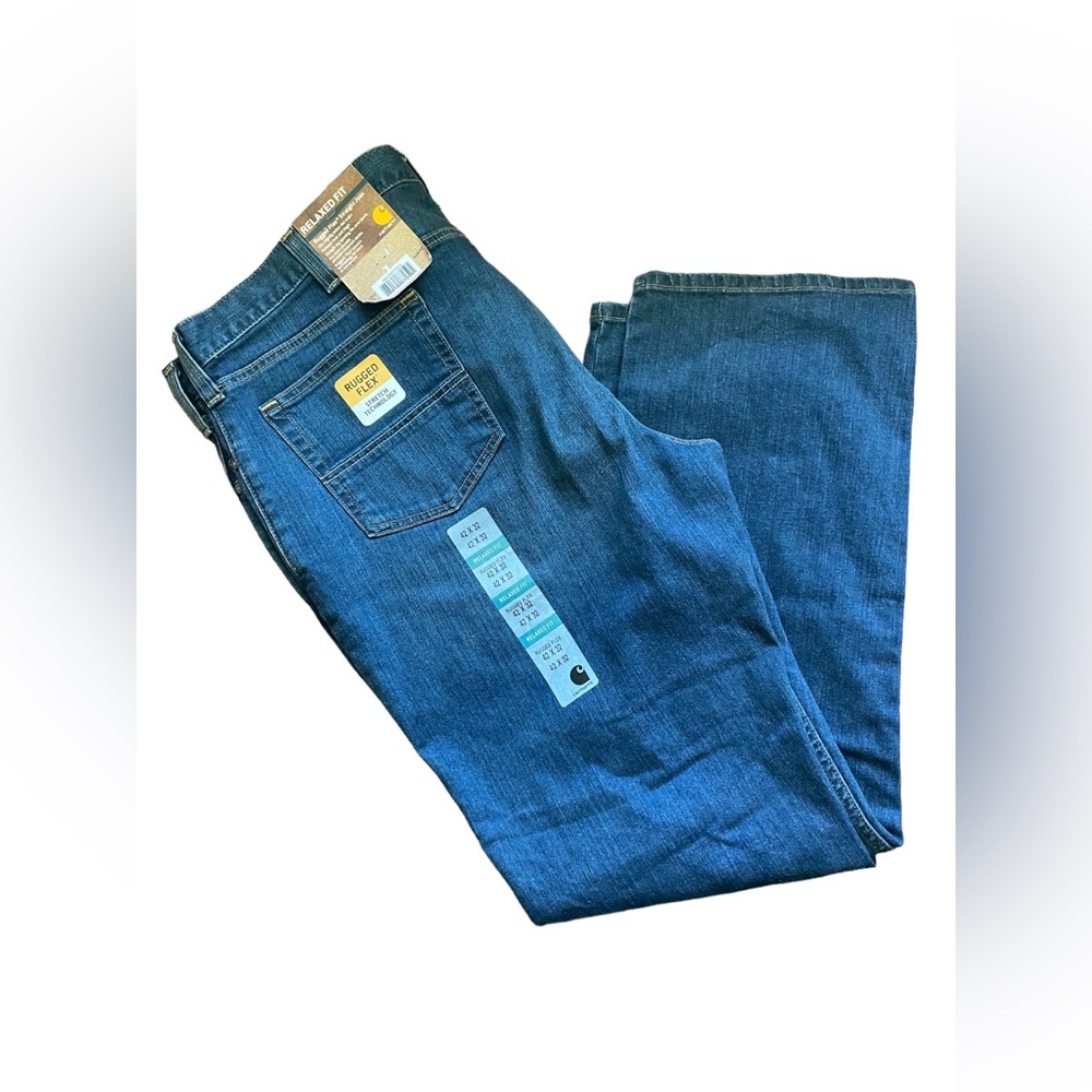 Carhartt Relaxed Fit Rugged Flex Relaxed Jeans. Size 42x32. New with tags.